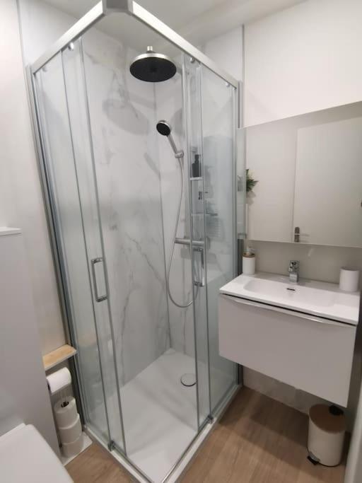 Appartement Le Stoubenn, Raffine Et Chaleureux à Concarneau Extérieur photo
