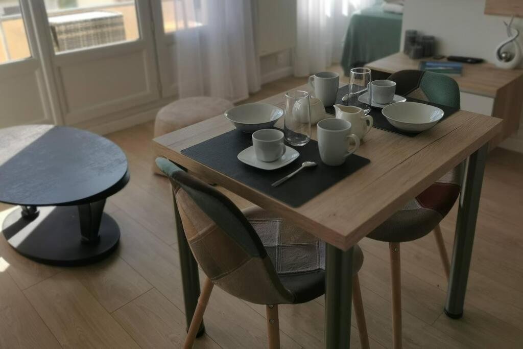Appartement Le Stoubenn, Raffine Et Chaleureux à Concarneau Extérieur photo