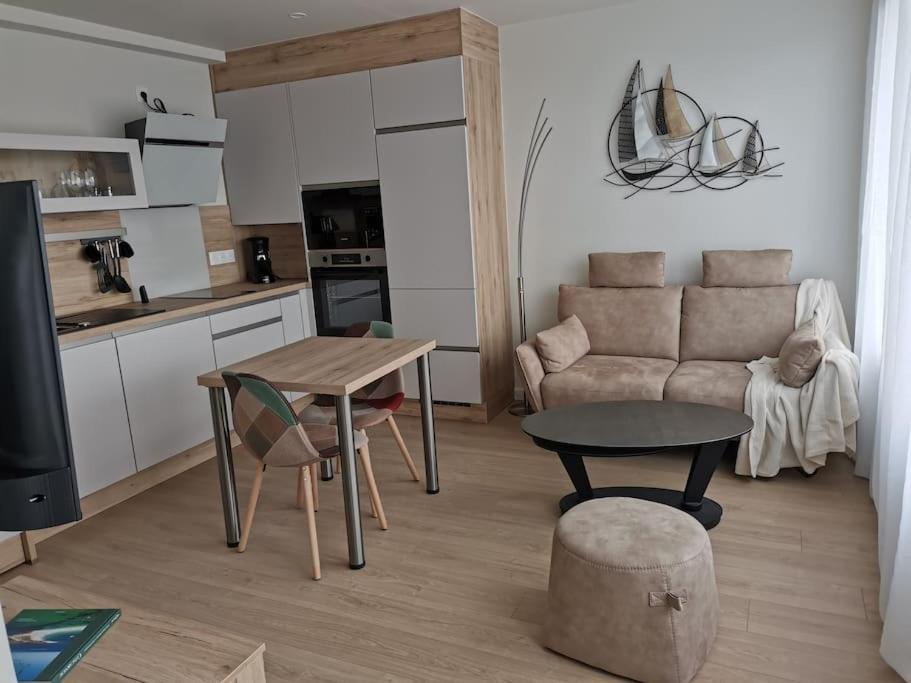 Appartement Le Stoubenn, Raffine Et Chaleureux à Concarneau Extérieur photo